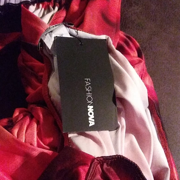 Mackenzie Ruched Mini Dress - Picture 5 of 5